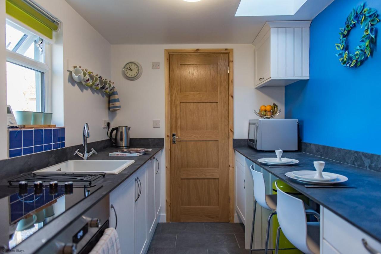 Plumcot Halt By Bloom Stays Canterbury Exteriör bild